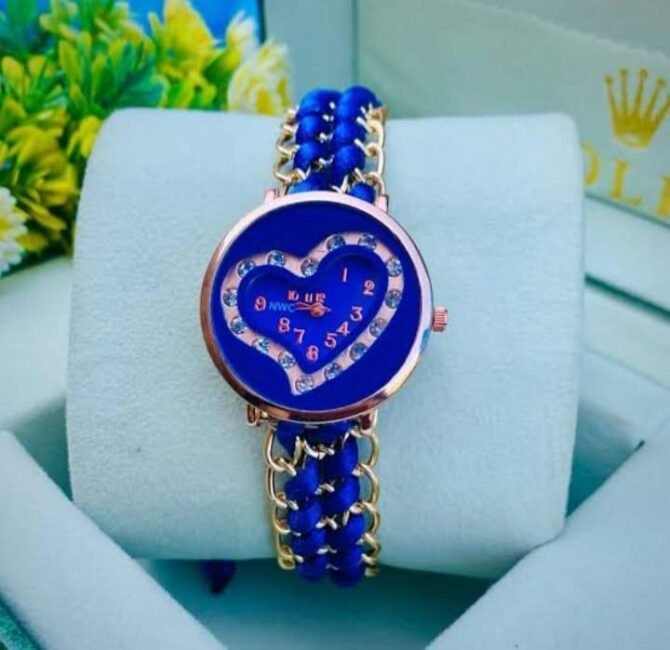 Elegant Women's Bracelet Watch – Stylish & Water-Resistant